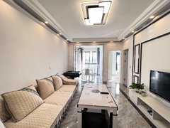 遵义汇川东联线长沙东路3室一厅精装修,带有空调,小区环境又安静四季芳华出租房源真实图片