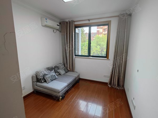 上海宝山罗店美兰湖颐景园颐景园大三房,南北通透,精装修,,地铁口300