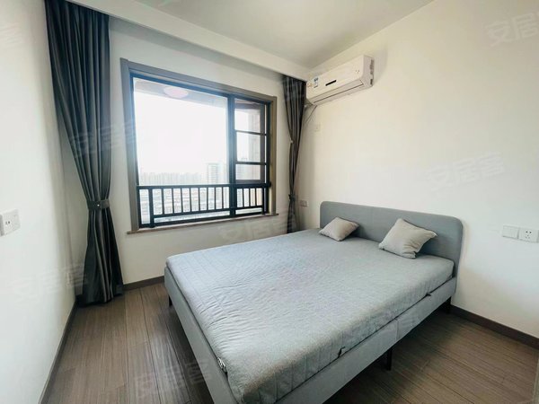 杭州临平临平北中梁百悦城(公寓住宅)新装宜家简约风,品牌家电,朝南带