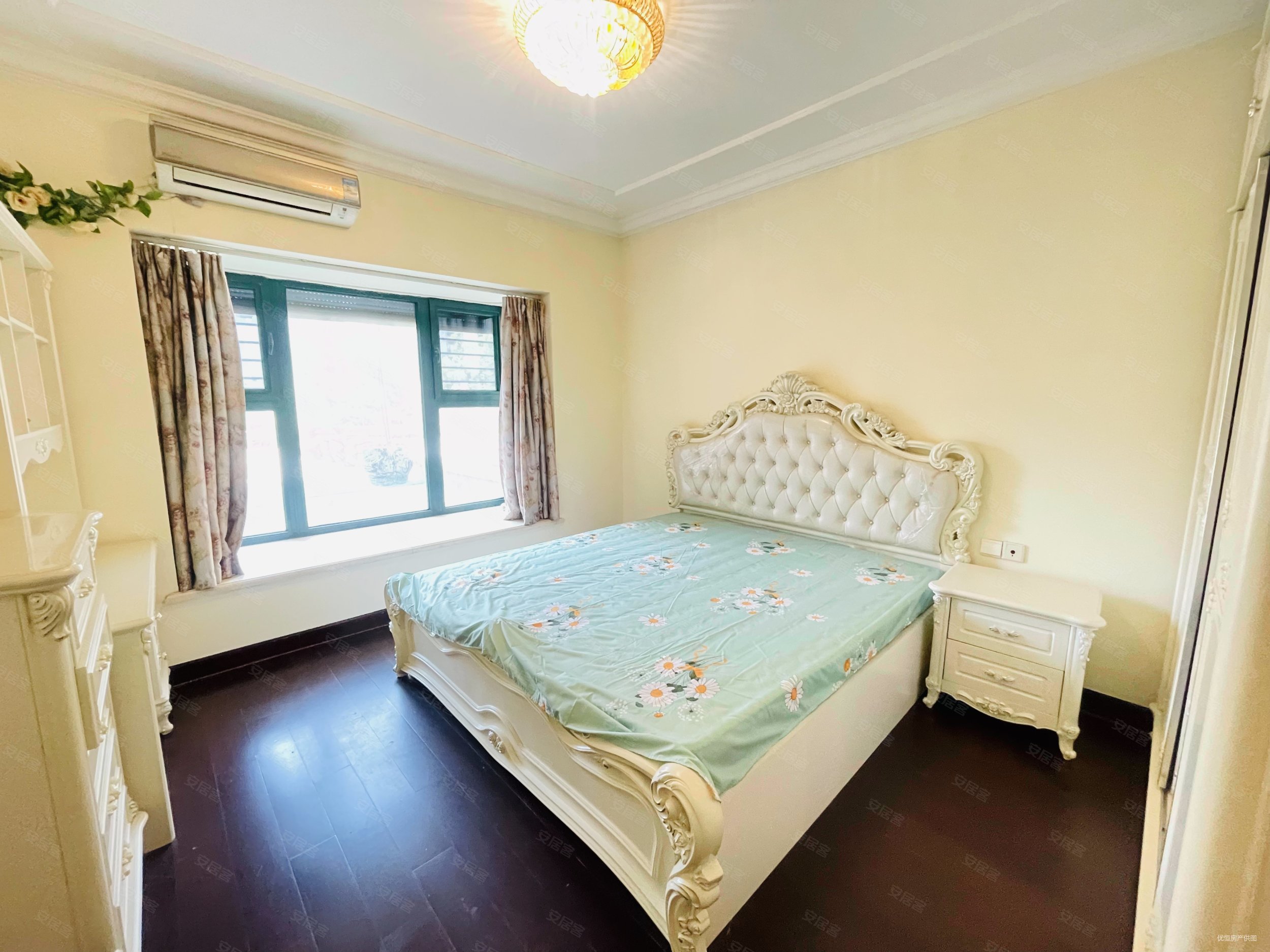 恒大雅苑 正规商品房 装修好 南北通透 环境好 次新小区