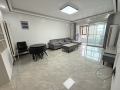 东明东明城区东明市区水岸怡园 家具家电齐全 拎包入住 临近第3小学 一初 随时看出租房源真实图片