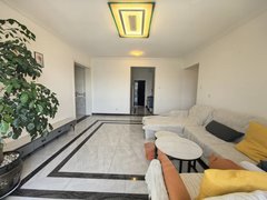 曲靖麒麟南城门南城门旁精装大三房，家具家电齐全拎包入住出租房源真实图片