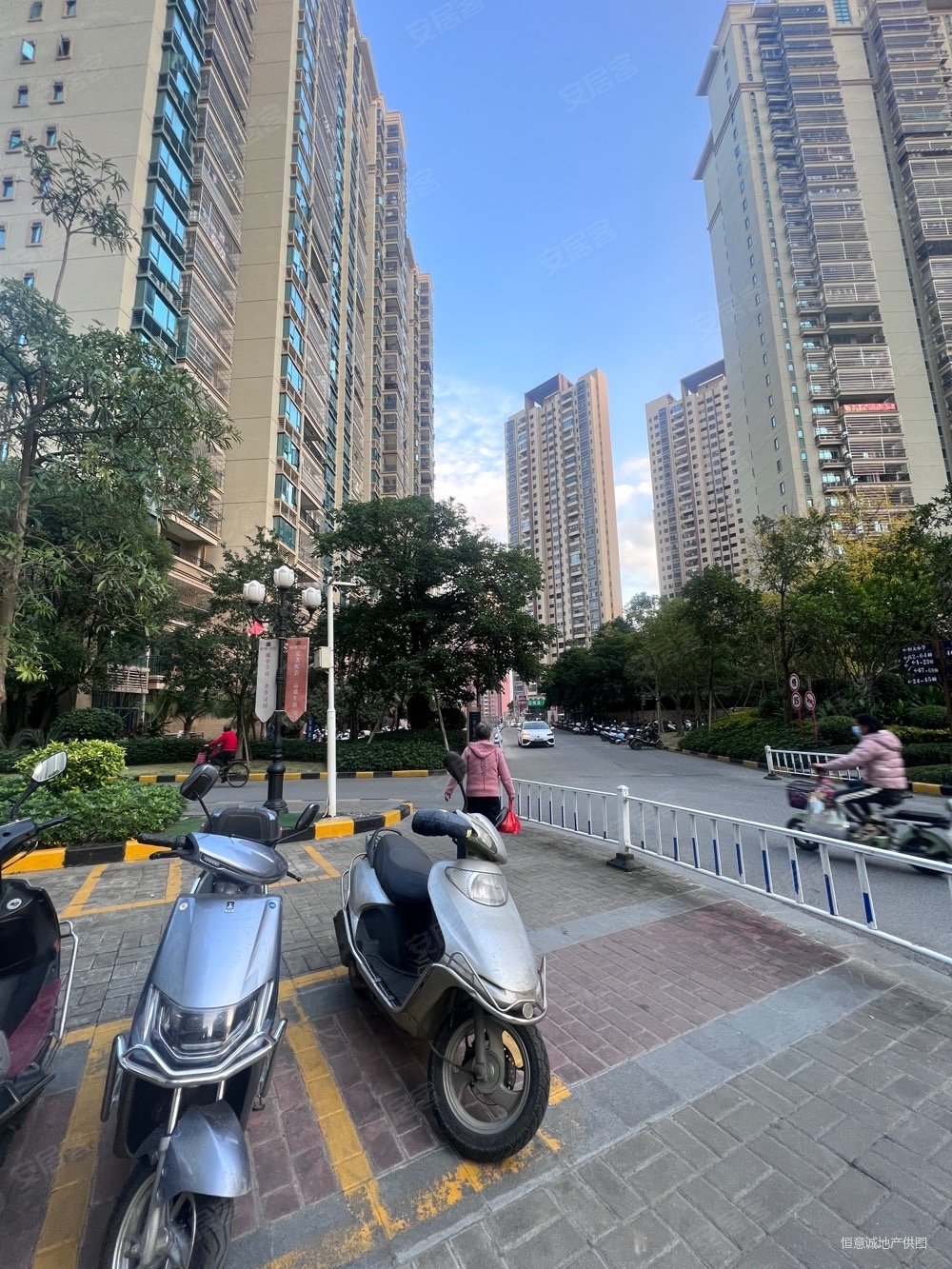 云浮恒大城3室2厅2卫123㎡北68.8万