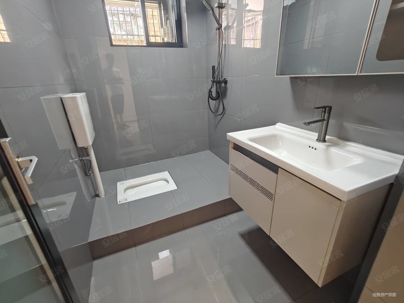 上坝路239号小区3室2厅1卫108㎡南北48.8万