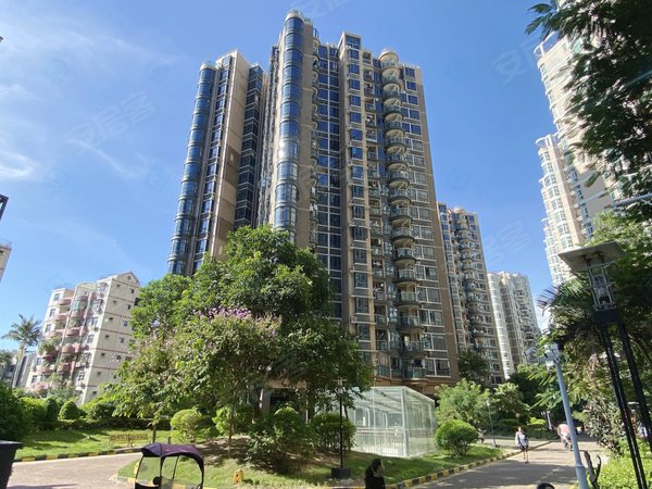 深圳宝安福永金石雅苑金石雅苑 3室2厅1卫全新家私家电租金4100元