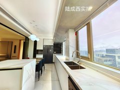 深圳宝安宝安中心区QCC豪装    3房急租出租房源真实图片