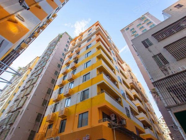 深圳龙华民治南景新村全年7折 近福田南山 地铁200米 可短租 民水民电