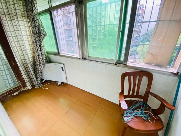 长沙天心南门口裕园小区南门口碧湘街长郡文庙坪陪读两房 低楼层 家电