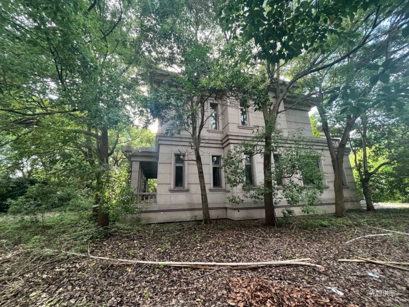 上海紫园5室3厅4卫582㎡南北2250万