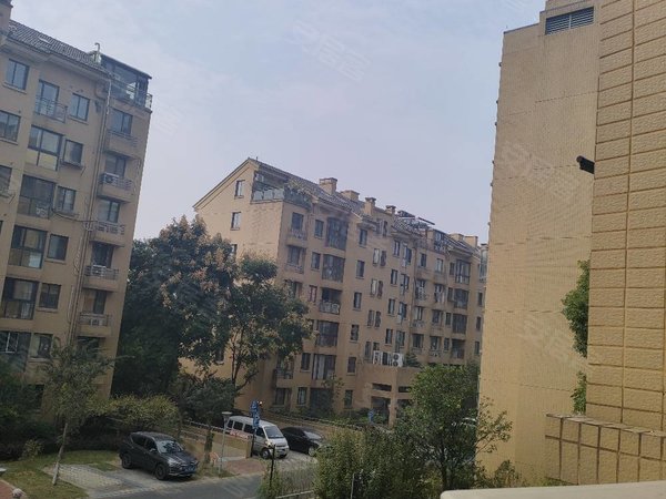 杭州上城丁桥蓝天嘉苑小区环境好,朝南单间带阳台,图片真实可靠,便宜