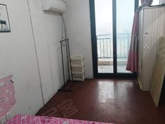 三盛璞悦湾有单间带阳台空调出租，随时看房有钥匙