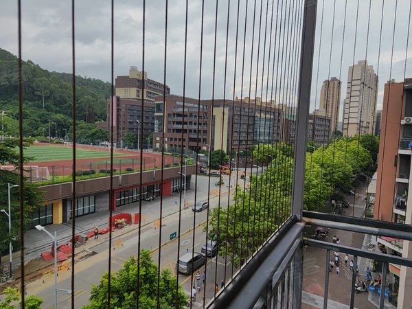 深圳布吉慢城慢城(一二三期)布吉慢城 精装三房两厅 南边通透出租房源