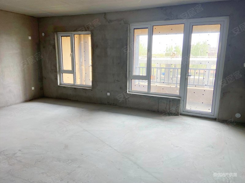 永新华府 电梯洋房4楼,采光视野好,带车位,随时看房,可议