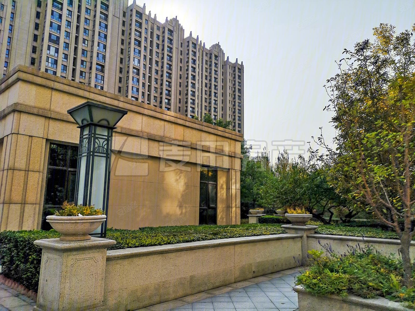 保真丽都壹号全南两居高层观景地铁50米15年社区