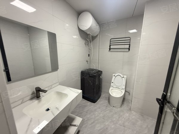 金华永康西城双飞路11弄小区西站 两室一厅 精装修 押一付一首租 可预约咯出租房源真实图片