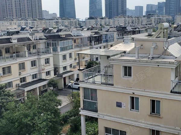 绍兴柯桥柯桥鉴湖景园鉴湖景园 2室2厅1卫 2300元月 90平 南北通透