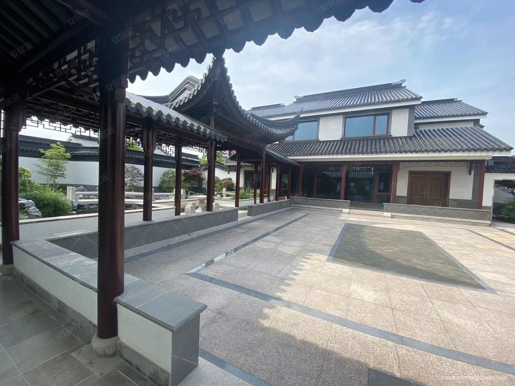 太湖御王府5室3厅5卫334南北0万