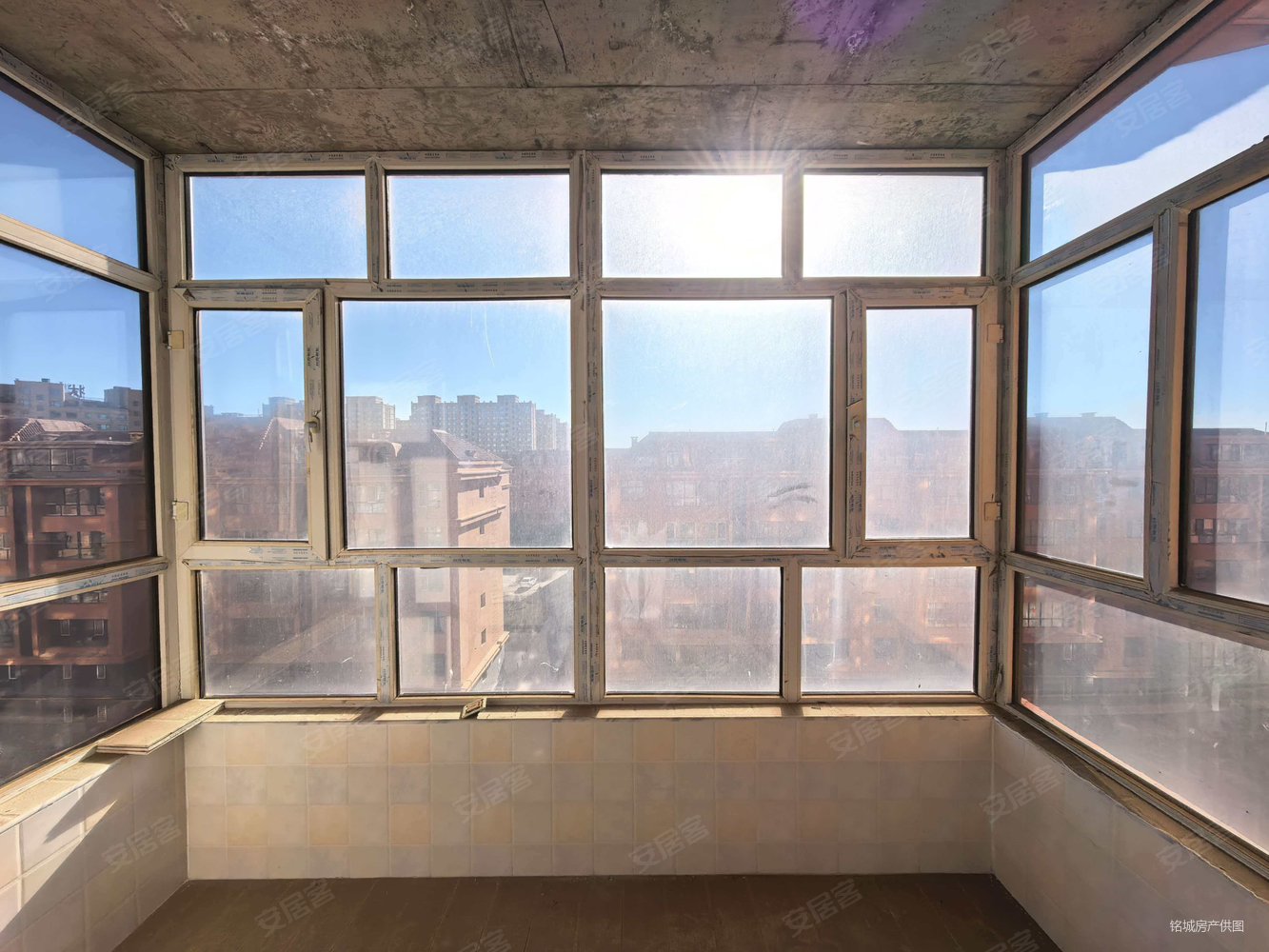 方悦名都3室2厅1卫141㎡南北70.5万