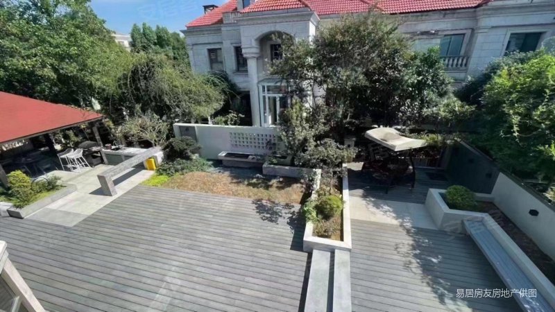 康帝庄园法式金鸡湖东公园内的别墅环境好业主诚心出售有多套好房