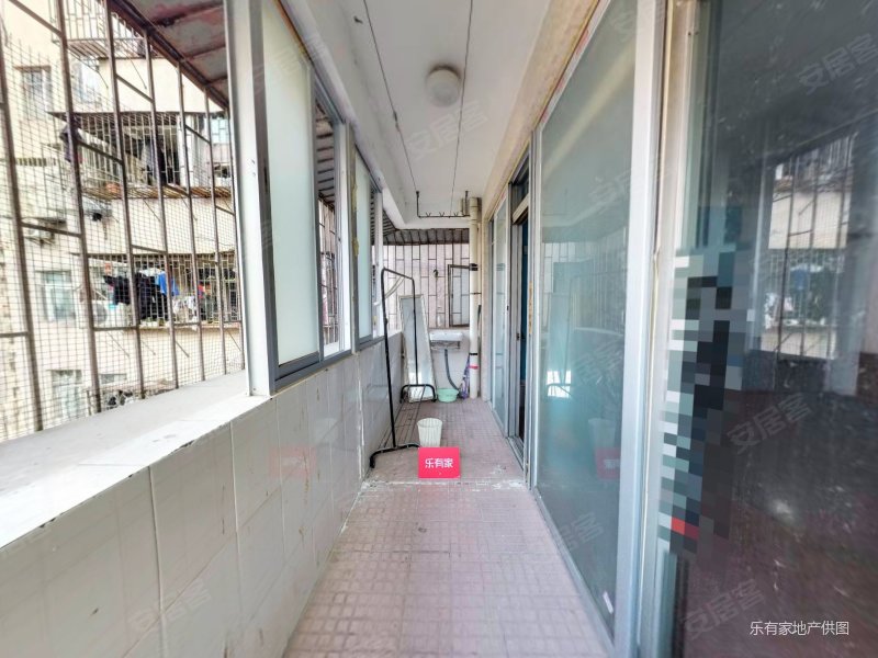 月亮湾花园3室2厅2卫98.11㎡东北450万