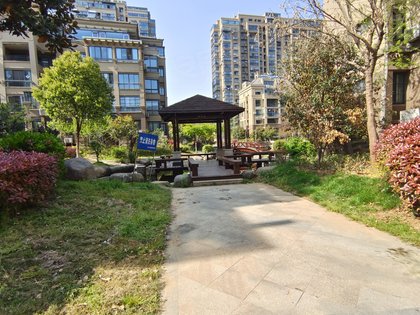 不足,龙山庄园怎么样,龙山庄园周边房产中介经纪人评价-镇江安居客