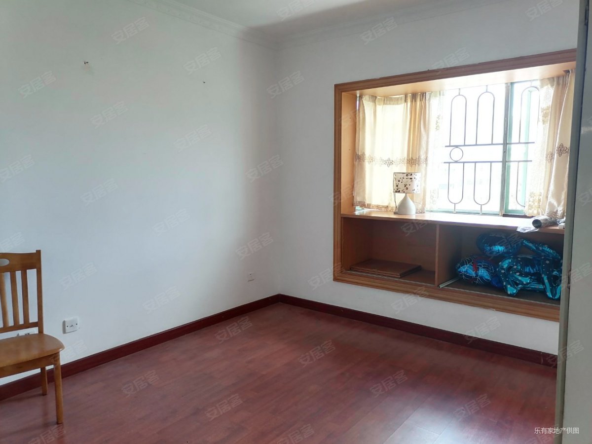 九州家园(一期)3室2厅1卫104.52㎡南北176万