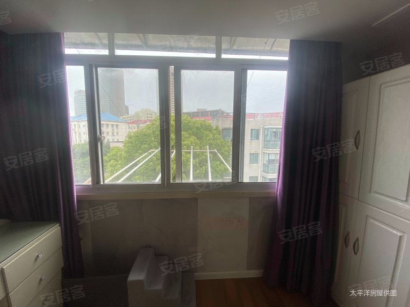 宁阳小区 临地铁 产权清晰 南北通透 高楼层采光充足 近医院