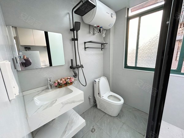 金华婺城浙中乐园全村小区金职大东门，新农贸，精装2室1厅简约轻奢押一付一，房東出租房源真实图片