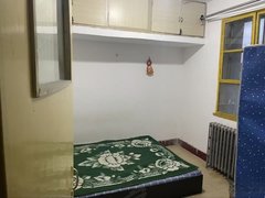 嘉峪关镜铁水晶街迎宾四小区  4楼  1室1厅1卫，不能洗澡出租房源真实图片