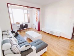 白城洮北洮北城区市中心步行街附近两室一厅拎包入住出租房源真实图片