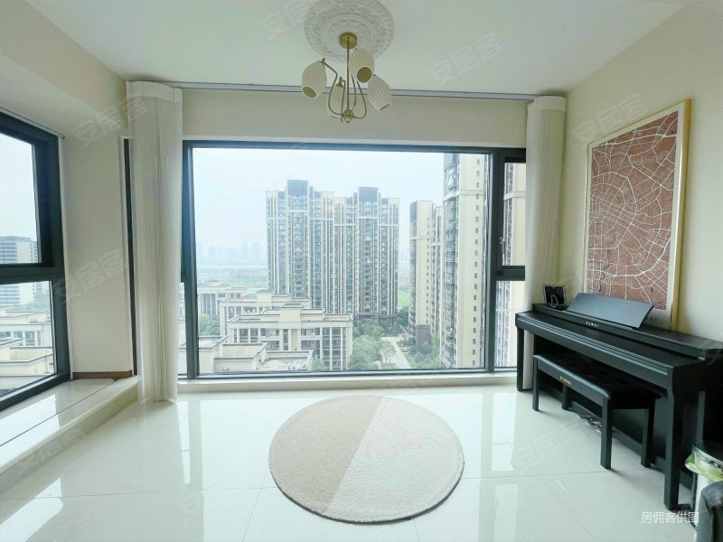 城投置地梧桐栖2期 装修好 环境好 满二 医疗配套成熟