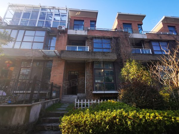 【多图】三江鸣翠蓝湾(别墅),银湖租房,鸣翠蓝湾 联排别墅13层 带地下