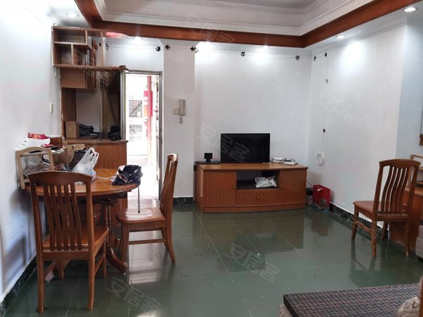 广州白云同德围泽德花苑泽德花园 干净整洁2房 近地铁 小区环境优雅