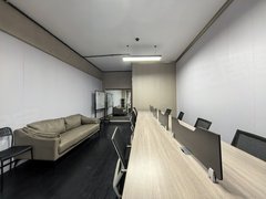 重庆南岸铜元局南坪商圈！精装玖玺国际1房！首租！轻轨300米！出租房源真实图片