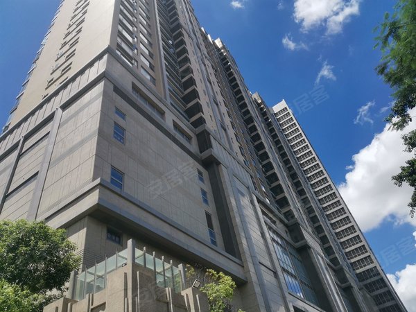 泉州丰泽丰泽街南益广场南益广场 4室2厅3卫 电梯高层 南北通透 配套