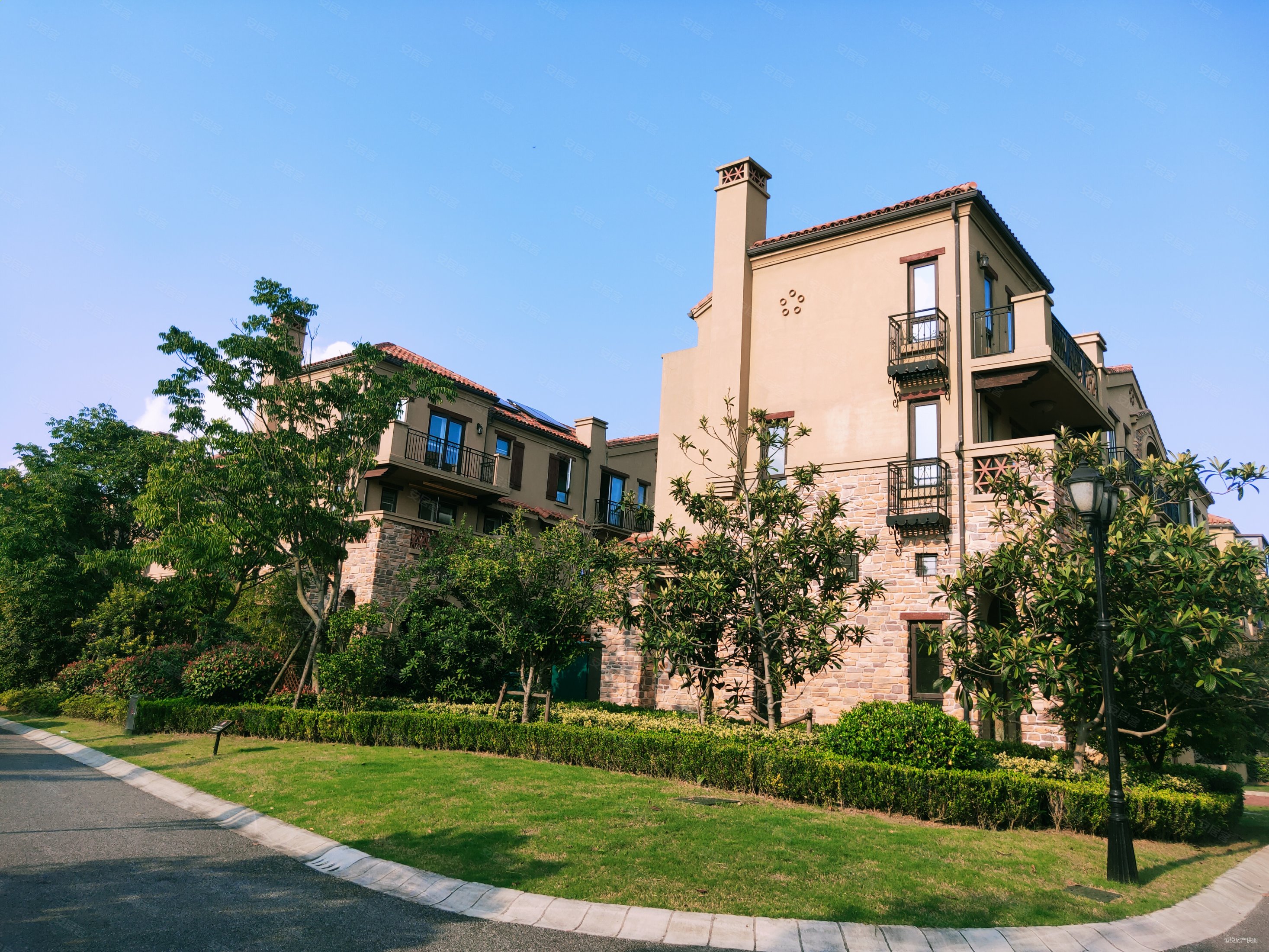 诚心出售,长泰淀湖观园(别墅)二手房,380万,4室2厅,2卫,229平米-昆山