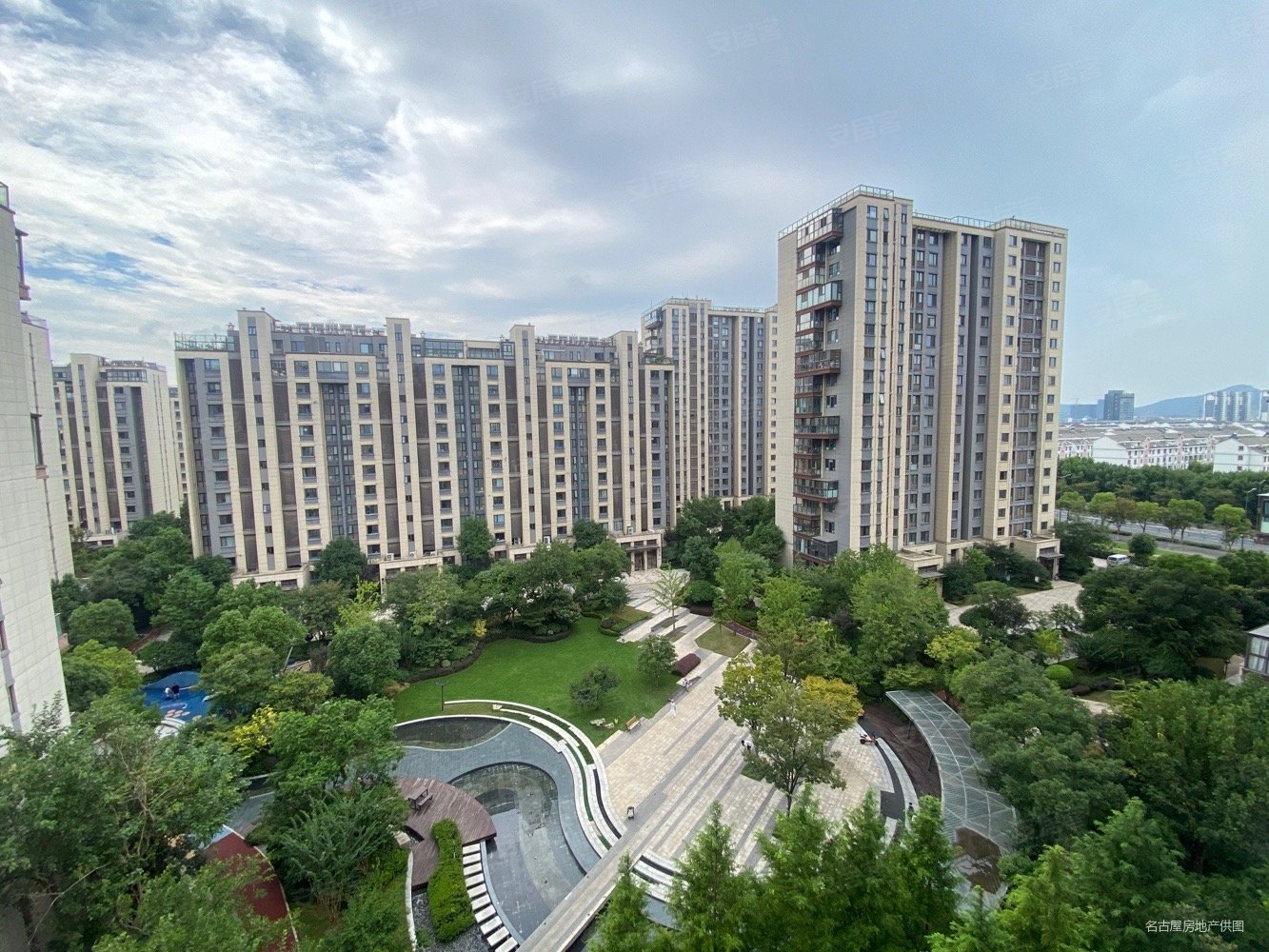 狮山脚下原著花园改善复试洋房景观层送车位房主急售