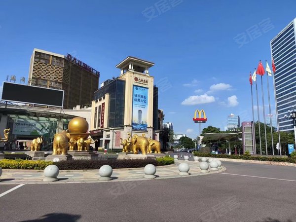 广州黄埔萝岗大壮国际广场三地铁口 大壮国际广场 精装复式四房 配齐