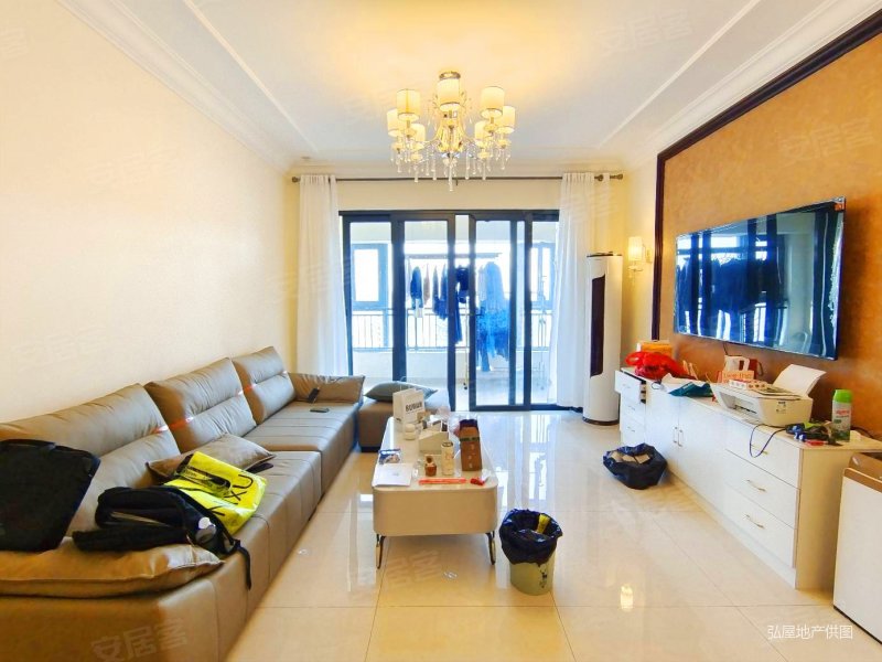 恒大御峰 购物方便 商品房 双卫生间 高楼层视野好 交通便利