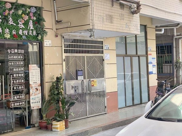 深圳龙岗坂田南坑村10号线南坑 南坑村 南北通透 停车方便豪华装修