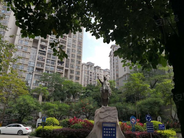 莱茵湖畔漂亮三房租2000实图朝南拎包入住,青秀租房-南宁58安居客