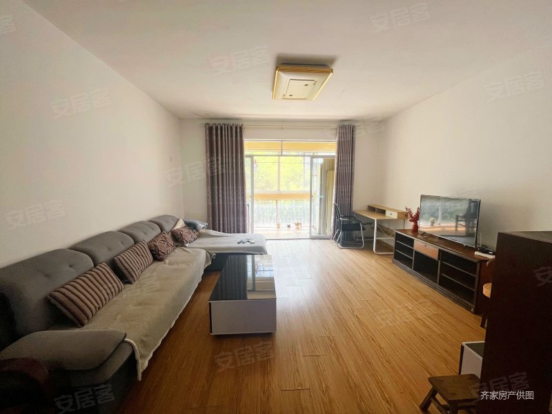 视野采光相当不错,性价比超高两房,红谷世纪花园b区二手房,144万,2室2