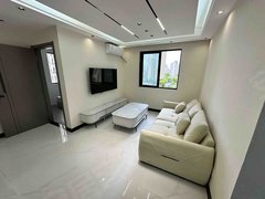 上海虹口江湾新上好房，随时可看家具全配。可拎包入住，户型正气价格可谈出租房源真实图片
