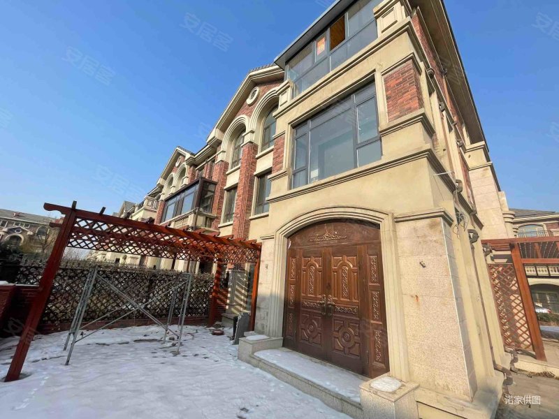 团泊湖光耀城(别墅) 精装修 小区新 低容积 满五