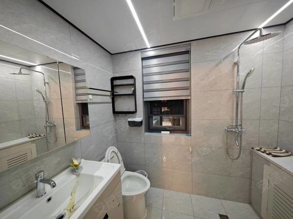 洛阳瀍河瀍河周边恒大绿洲(天第)自家房，恒大绿洲地铁口，因去外地急急急租！价格好商量押一付一出租房源真实图片