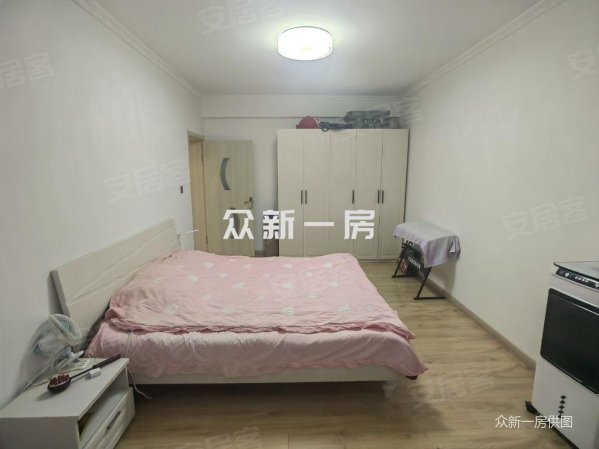 光大小区3室2厅1卫131.51㎡南北47.8万