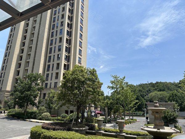 杭州桐庐桐庐城区飘鹰富春江花苑工商大学 海康威视 吉利工厂 近 近