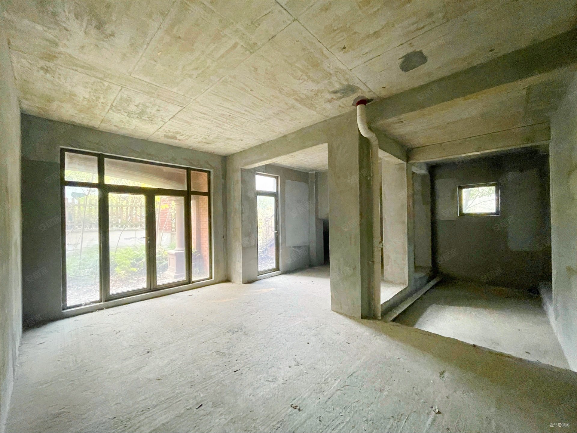 龙泉蜀都大道旁中粮御岭湾纯别墅高端住宅区 带超大花园随时看房