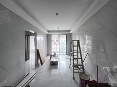 深圳布吉布吉关悦峰 2房出租 目前装修收尾中 可以配齐 可以空房出租房源真实图片