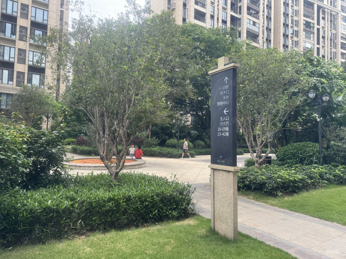 佛山房产网>佛山二手房>南海二手房>罗村二手房>招商依云华府>1333